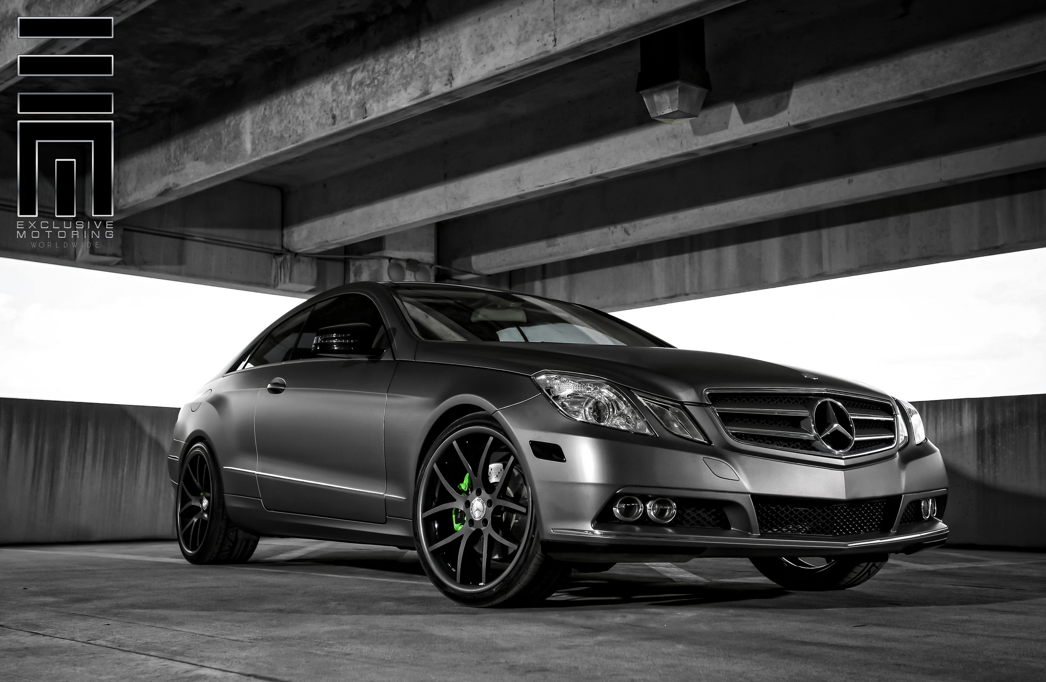 Giovanna Monza Graphite Grey on Mercedes Benz E-class Coupe